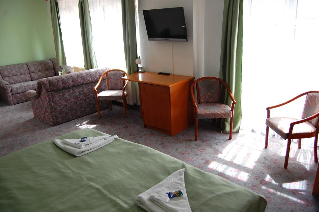 Hotel Am Markt Eckartsberga Kültér fotó