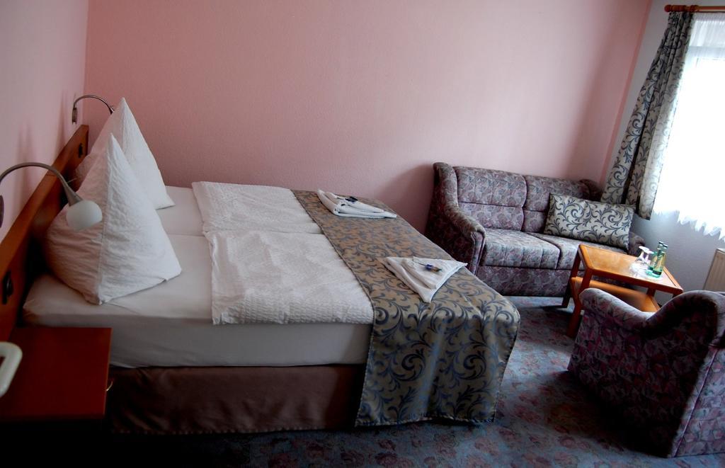Hotel Am Markt Eckartsberga Kültér fotó